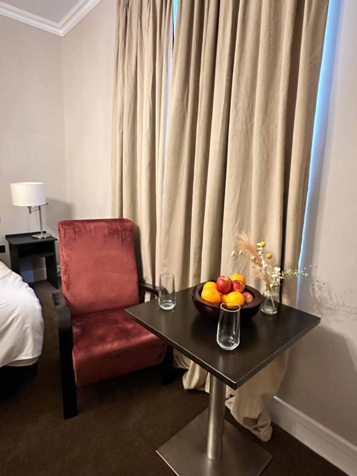 Green Ariana Hotel - Near Wembley And Central Londra Exterior foto