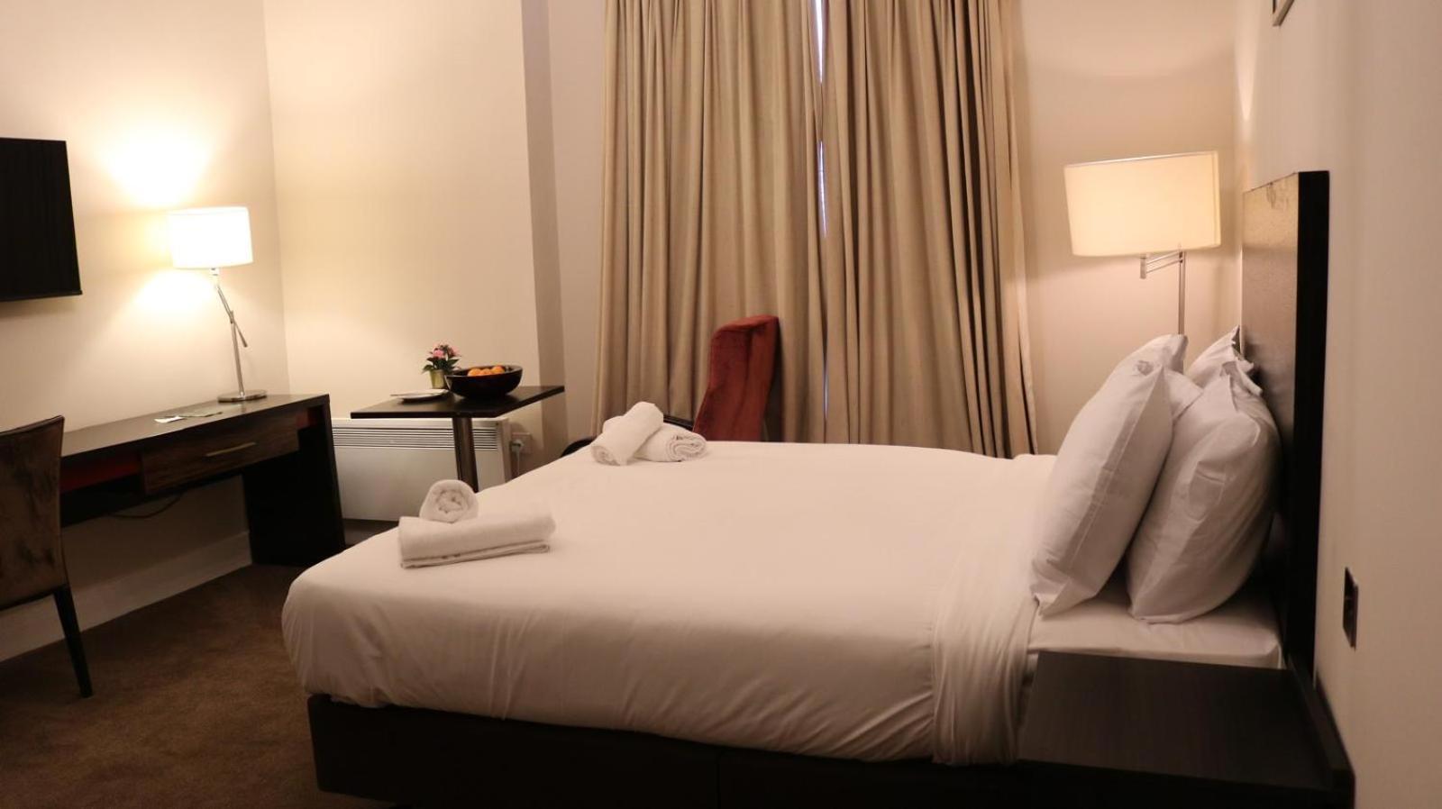 Green Ariana Hotel - Near Wembley And Central Londra Exterior foto