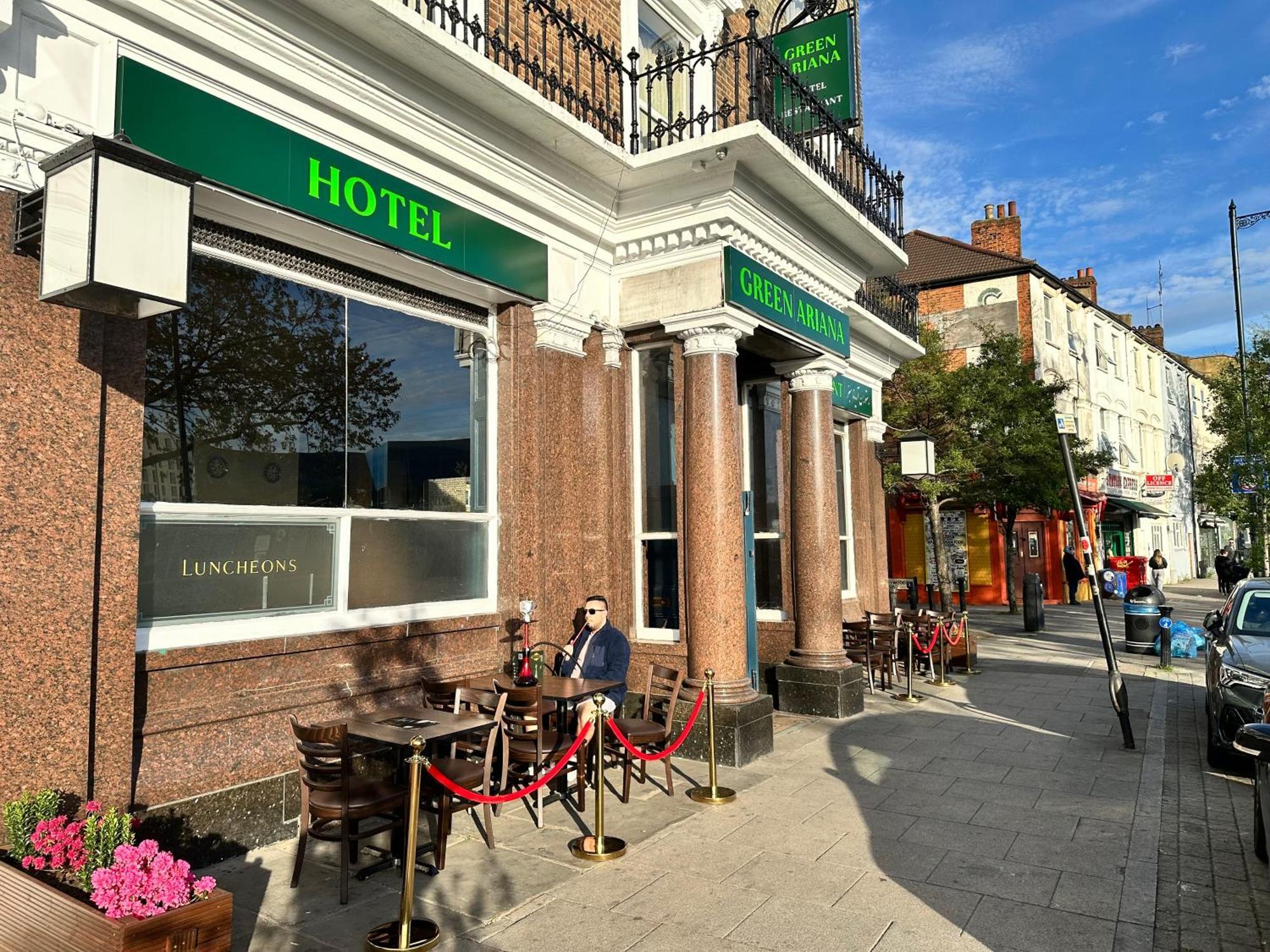 Green Ariana Hotel - Near Wembley And Central Londra Exterior foto